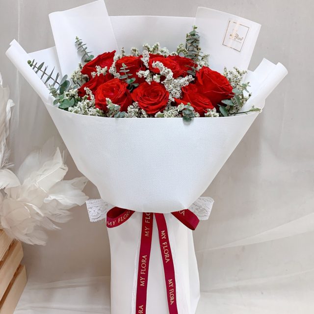 33 Roses – My Flora | #1 Miri Online Florist | Miri Delivery
